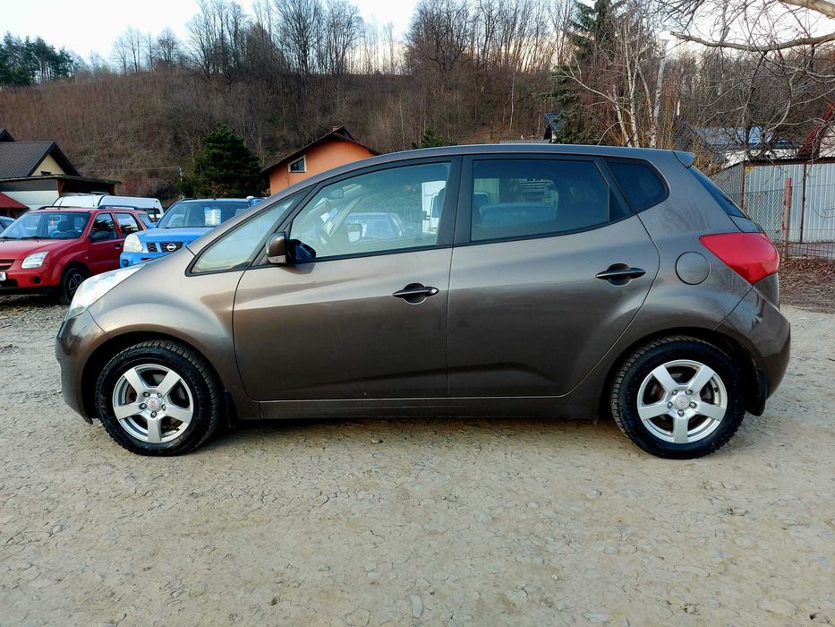 Kia Venga model 2013r.1,4CRDI 90KM 176tys bez rdzy Klimatronik
