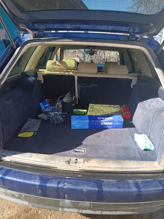 Продам Audi A6 4×4 2.7л бензин автомат на бляхах