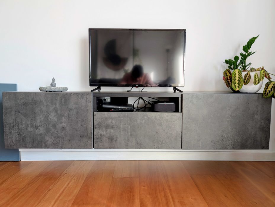 Móvel TV + aparador  (pode comprar um tambem)