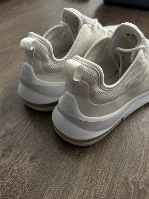 Чоловічі кросівки NIKE