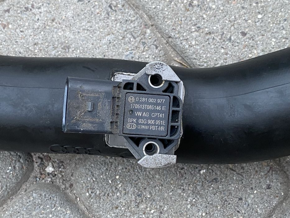 Патрубок шланг інтеркулера audi a4 b9 a5 f5 8w q5 80a