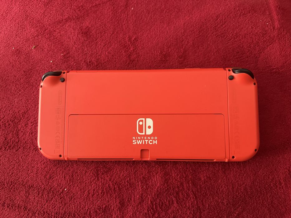 Nintendo Switch Oled 64gb edição limitada Mario + Nintendo Switch Sports + 7 dias Nintendo Switch Online