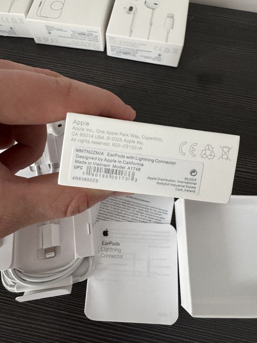 Оригінал Earpods Lightning / type c навушники провідні з мікрофоном для айфона