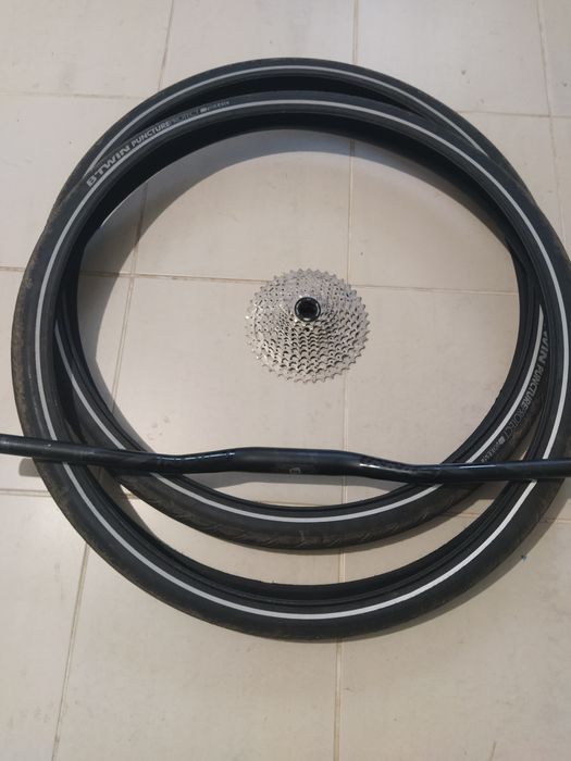 Cassete 11v+pneus+guiador