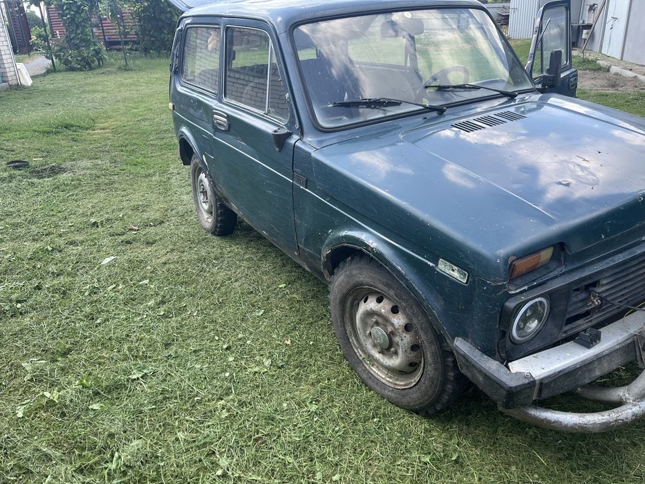 Автомобіль ВАЗ 2121