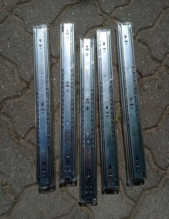 Prowadnice szuflady lodówki MAN