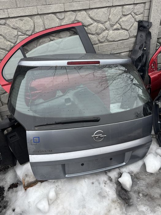 Кришка багажніка Opel Signum