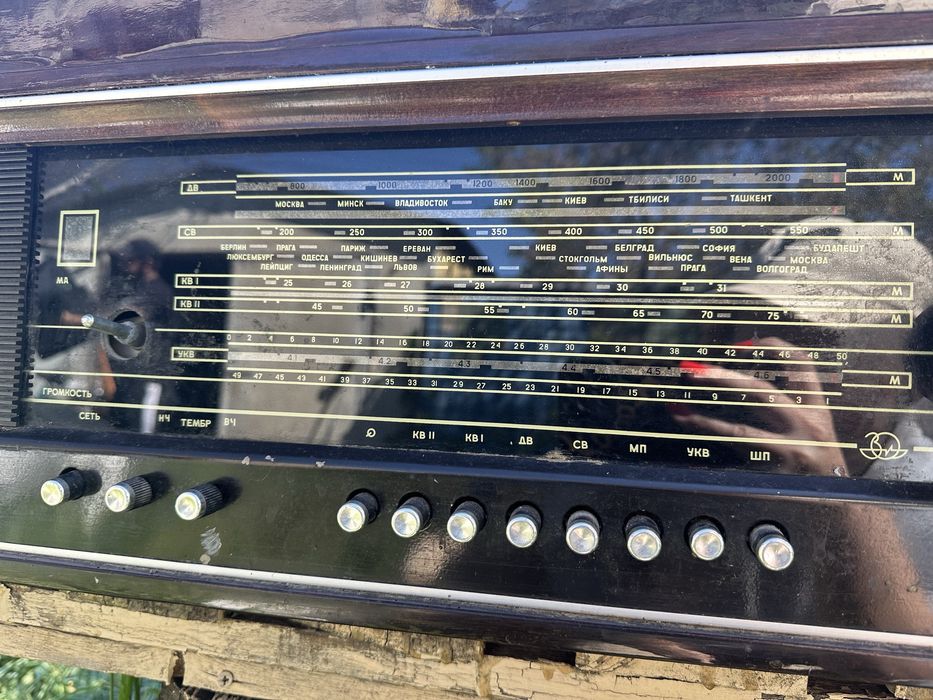 Продам винтажный проигрыватель Урал 111