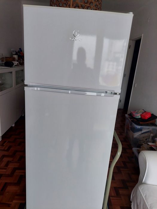 Frigorífico Indesit