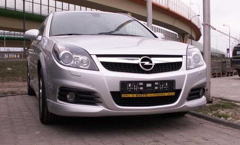 Юбка передняя Опель Вектра ц Накладка на передний бампер Opel Vectra C