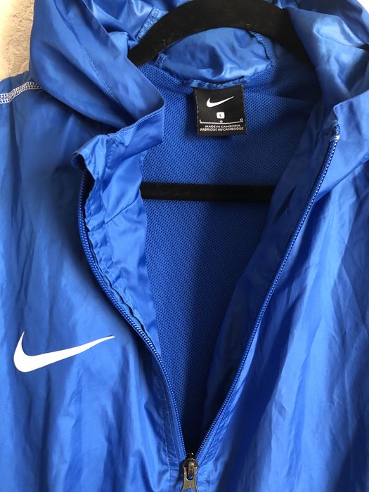 1000 за все: NIKE для тренувань 2 кофти (L) + 3 шт шорти (М/L)