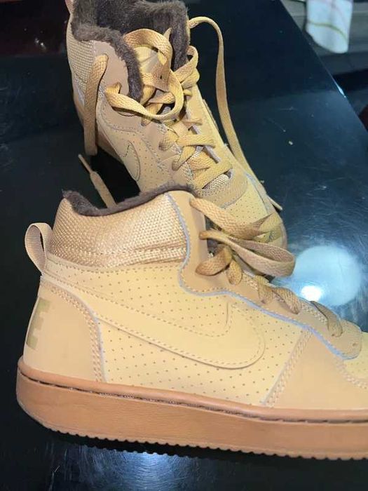 Tenis Nike Novos de criança