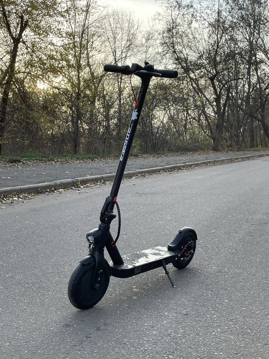 Електросамокат. Crosser e9