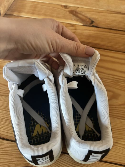 Оригінальні кросівки Puma