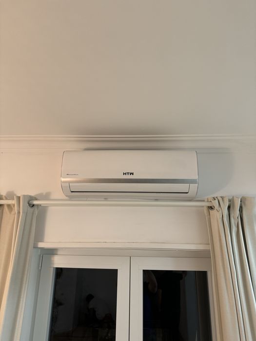 Tecnico de ar condicionado certificado.