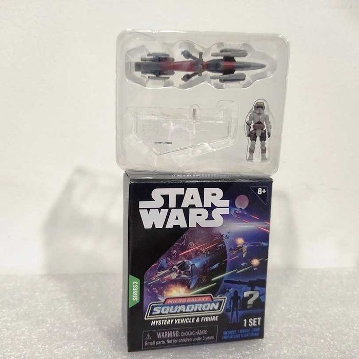 Star-Wars Micro Galaxy Mystery Vehicle & Figure Série 2 e 3