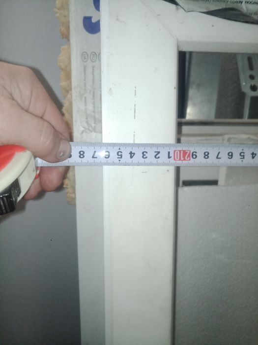 Балконна рама пластикова