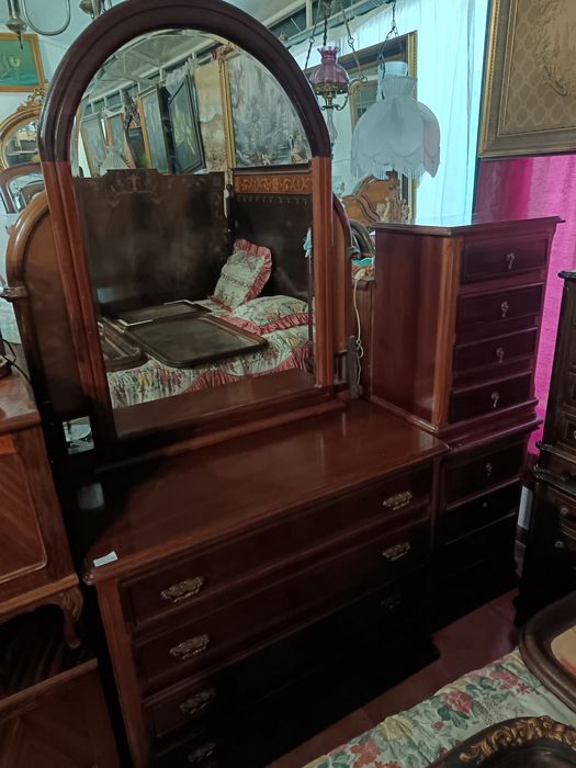 Mobília de quarto completa