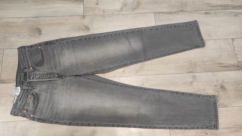 Nowe jeansy Levi's 501 oryginal cropped r. 26/30 szare