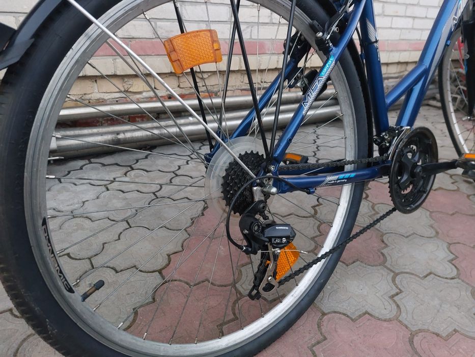 Велосипед Дорослий 28 радіус колеса. 21 передача.