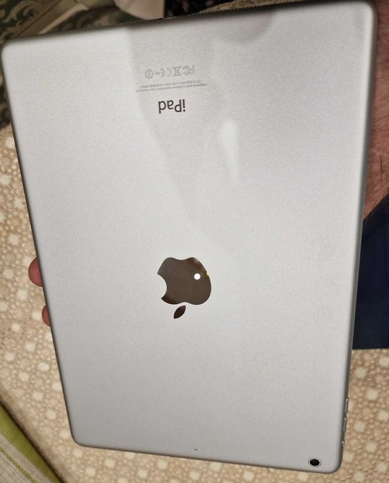 ipad air A1474 16 ГБ