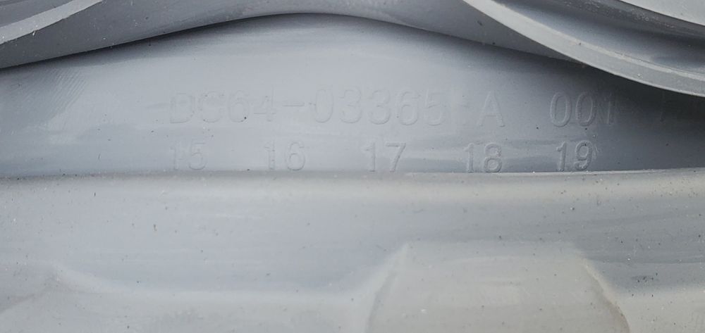 РЕЗИНА (МАНЖЕТ) ЛЮКА для стиральных машин SAMSUNG DC64-03722A и др.