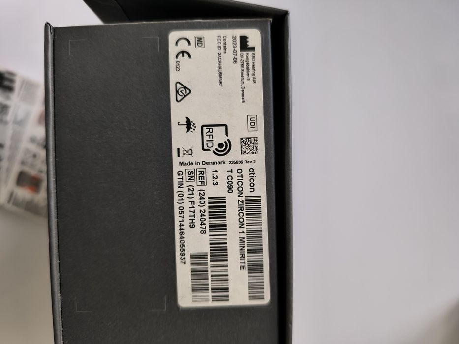 Aparat słuchowy Oticon Zircon 1 mini RITE