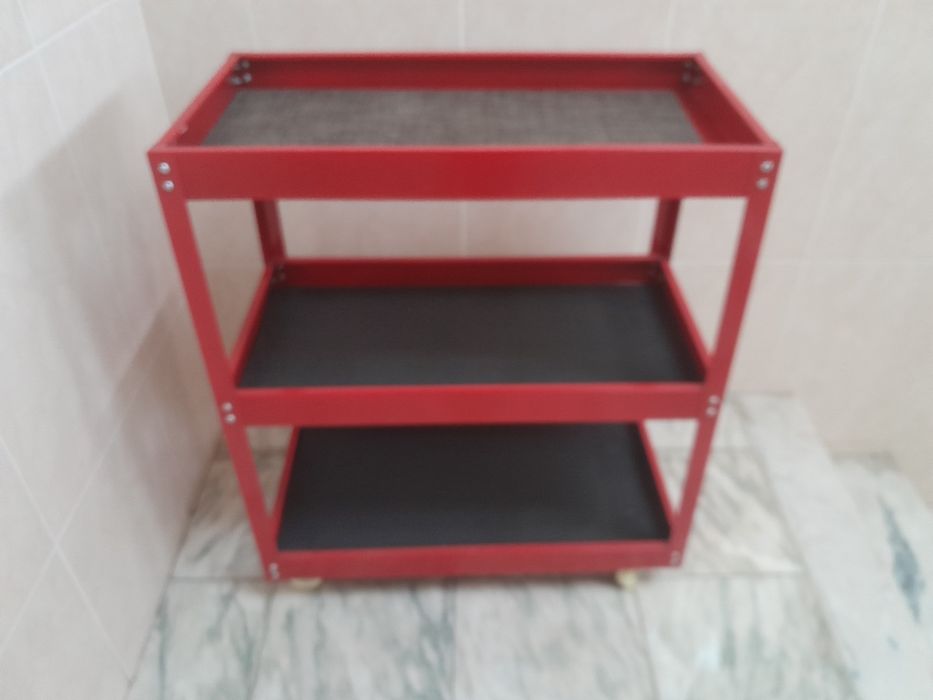 Carro para ferramentas  / NOVO