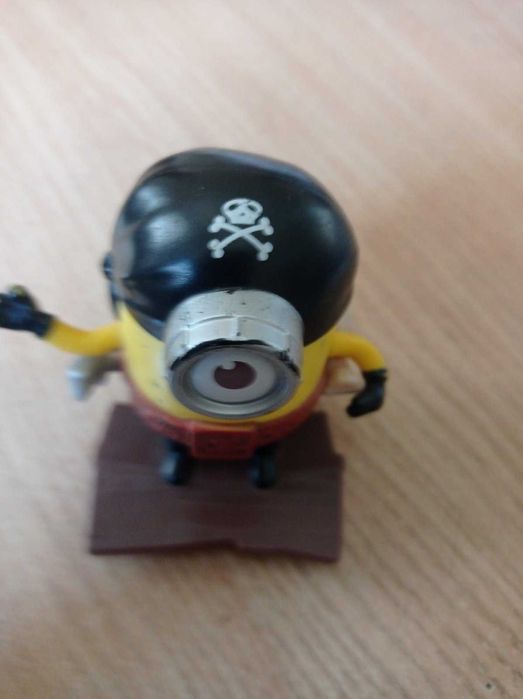 Фигурка  Миньон  из Макдональдс