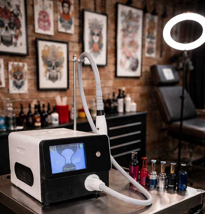 Maquina de remoção de tatuagem Nova