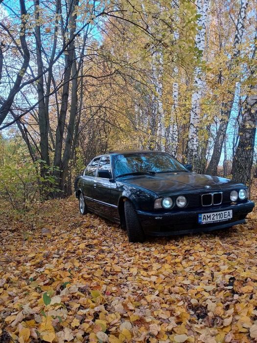 Продам БМВ е34 м50б20