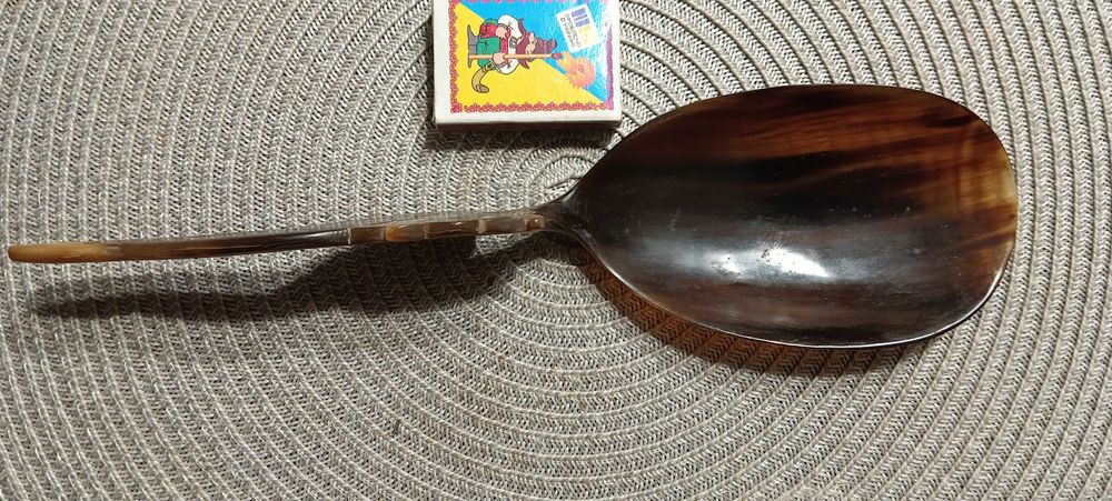 декоративная ложка из рога в азиатском стиле