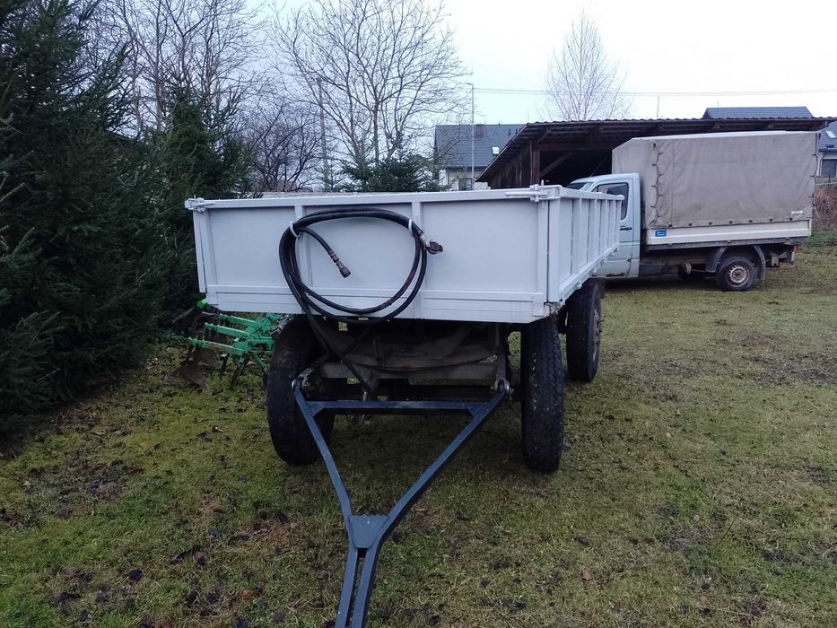 Przyczepa D 47B 1977 Sanok