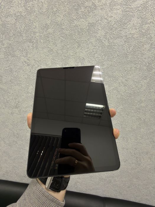 Планшет  Apple iPad Pro 11 256 GB M1 Wifi+LTE Space Gray