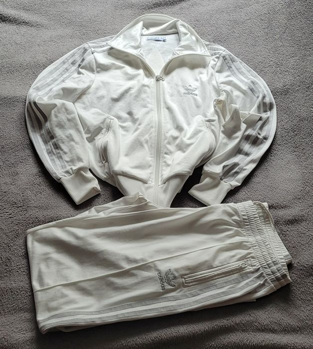 Damskie dresy Adidias L