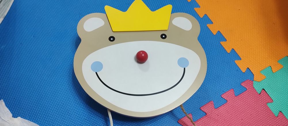Lampka ścienna dziecięca Miś, drewniana z wyłącznikiem 3D