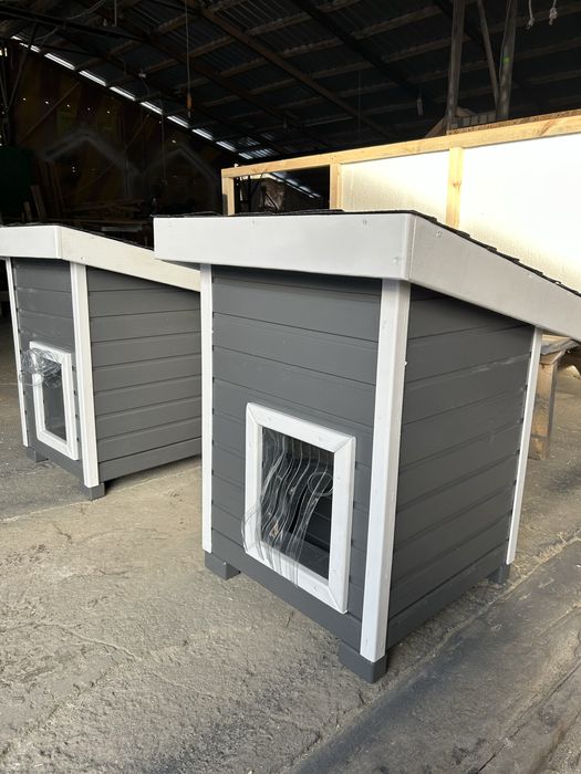 Буда котам утеплена маленька котикам коту киці для кота будка котяча