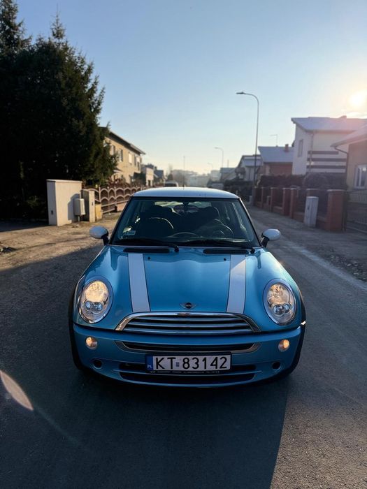 MINI Cooper Sprzedam MINI 2005 rok. Ważne opłaty i przegląd