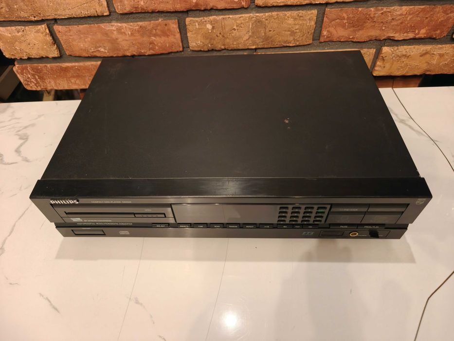 PHILIPS CD 824 ! Znakomity odtwarzacz CD do naprawy