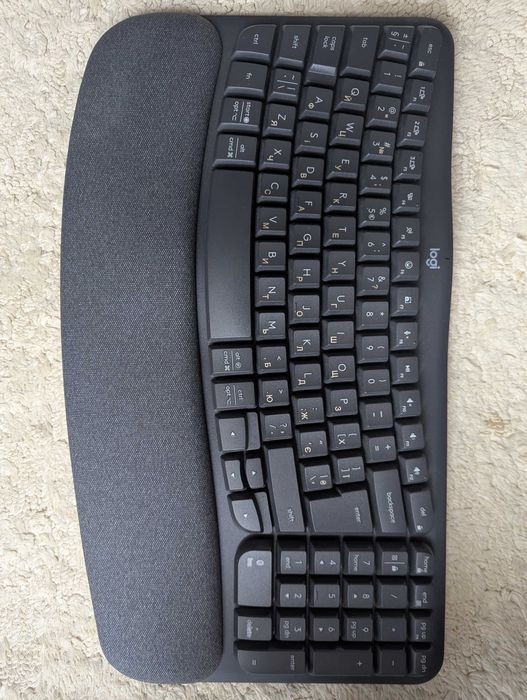 Беспроводная клавиатура Logitech Wave Keys Bluetooth/Wireless Black