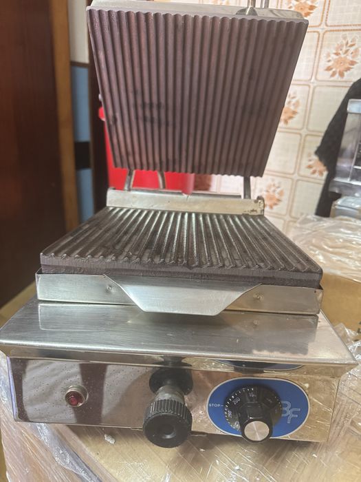 Tostadeira  Sanduicheira