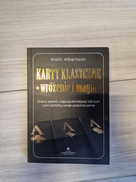 Karty klasyczne wróżby i magia studio astropsychologii