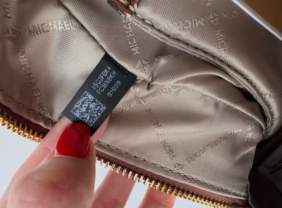 Жіночий брендовий рюкзак Michae Kors Adina medium backpack женский