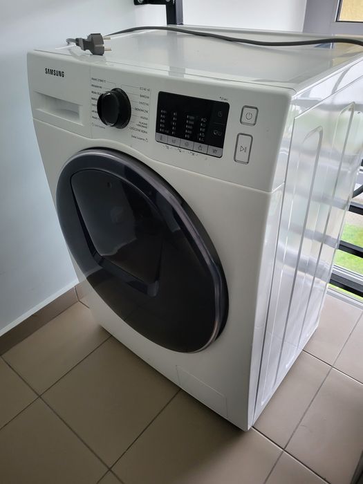 Pralkosuszarka Samsung WD8NK52E0ZW