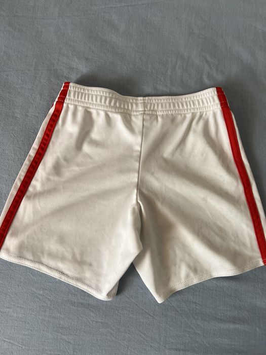 Equipamento oficial de benfica ADIDAS