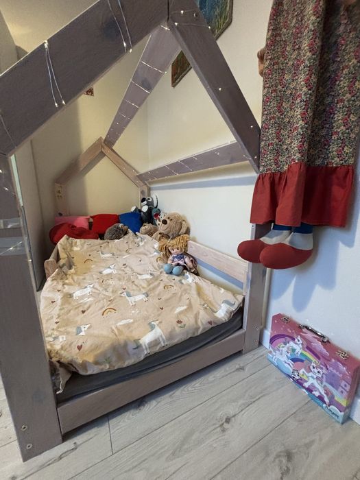 Łóżko domek gratis materac