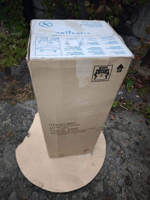 Продам бассейн INTEX новый