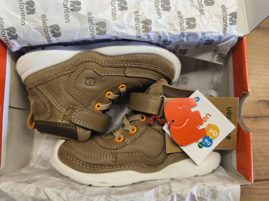 Nowe Elefanten Jackie r.24