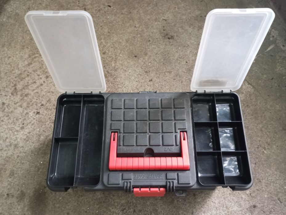 Mala de ferramenta (vazia)