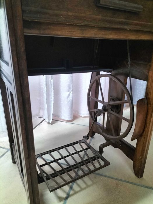 Máquina de costura Singer